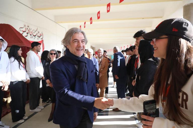 Diplomatik Giri�imleriyle Türkiye�nin Dünyaya Aç�lan Yüzü Oldular 